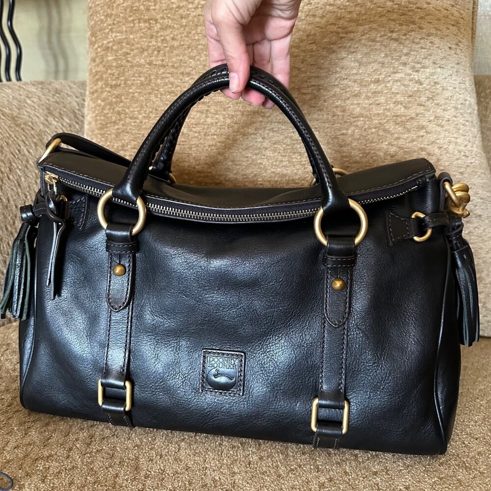 Dooney & Bourke Florentine Large Satchel in Black Leather - Picture 11 of 16